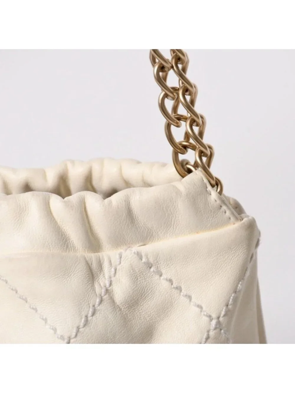 Chanel Shoulder Bag Chain Floral White Red Green Gold Lambskin